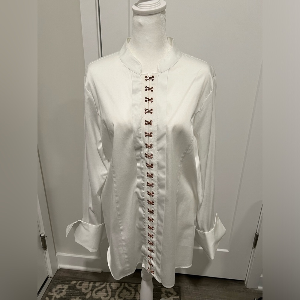 Soft Surroundings Tunic with copper hook and eye closures